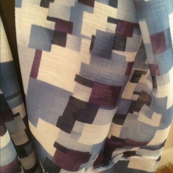 Handmade Abstract Design Blue Infinity Scarf - Picture 3 of 5